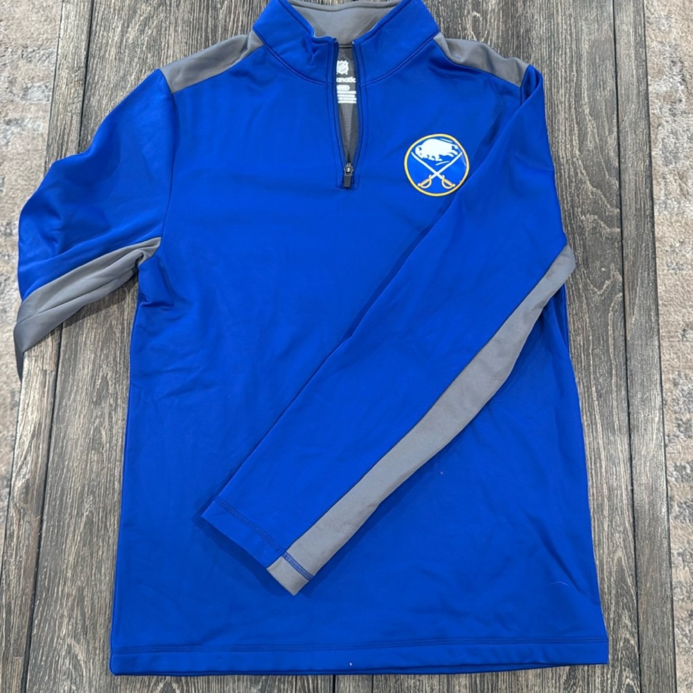 NHL Sabres size medium men’s half zip